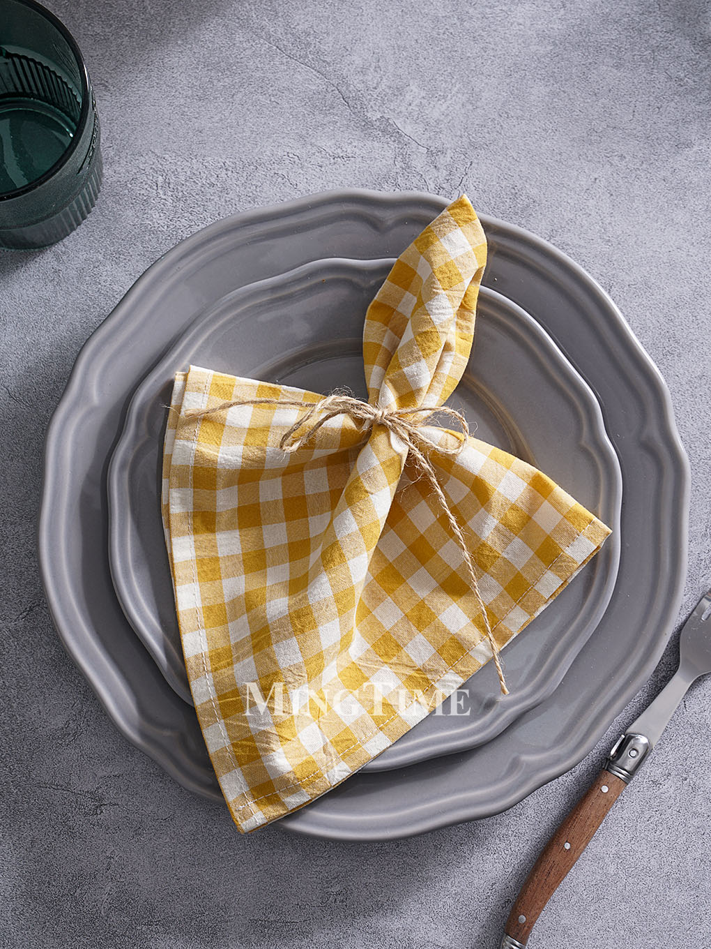 Serviette de table en coton à  - Yellow Desk Setup avis et prix